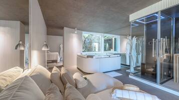 Sauna, bain Ă remous, hammam