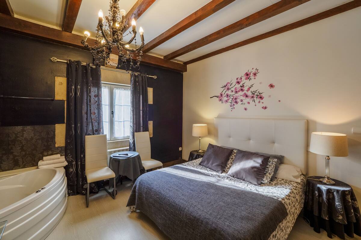 Wifi gratis y ropa de cama