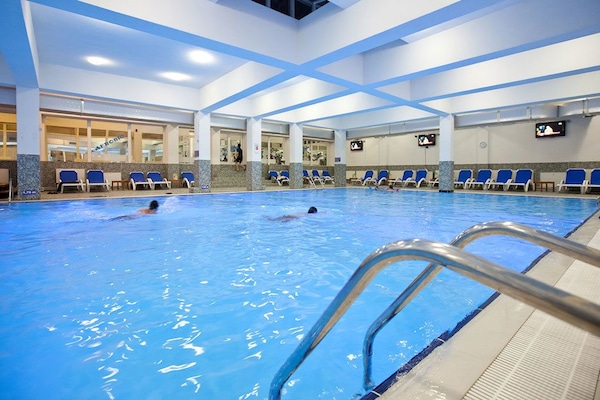Indoor pool, outdoor pool