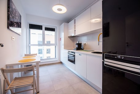 Presidential Suite, 1 Bedroom, Balcony | Private kitchen | Full-size fridge, oven, stovetop, coffee/tea maker