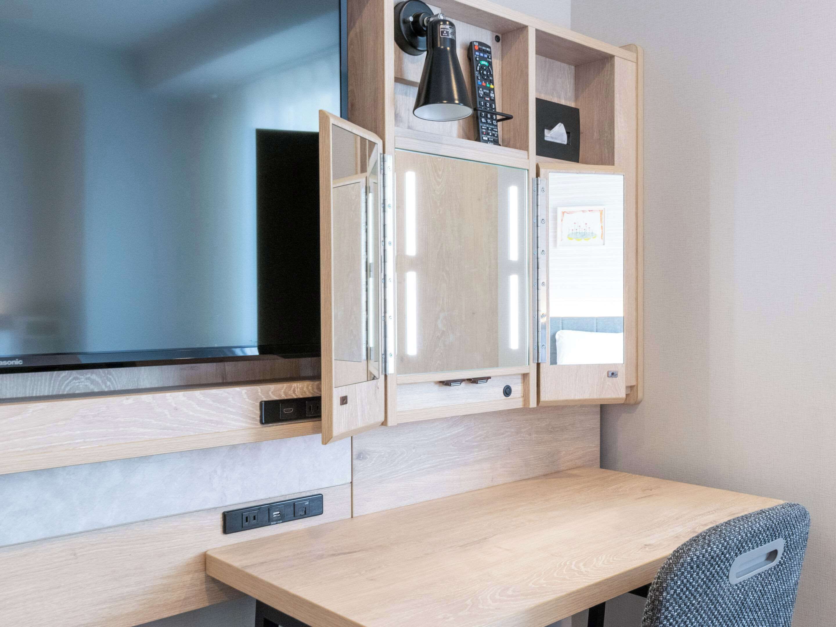 Standard Room, 2 Single Beds, Non Smoking | Premium bedding, in-room safe, desk, laptop workspace