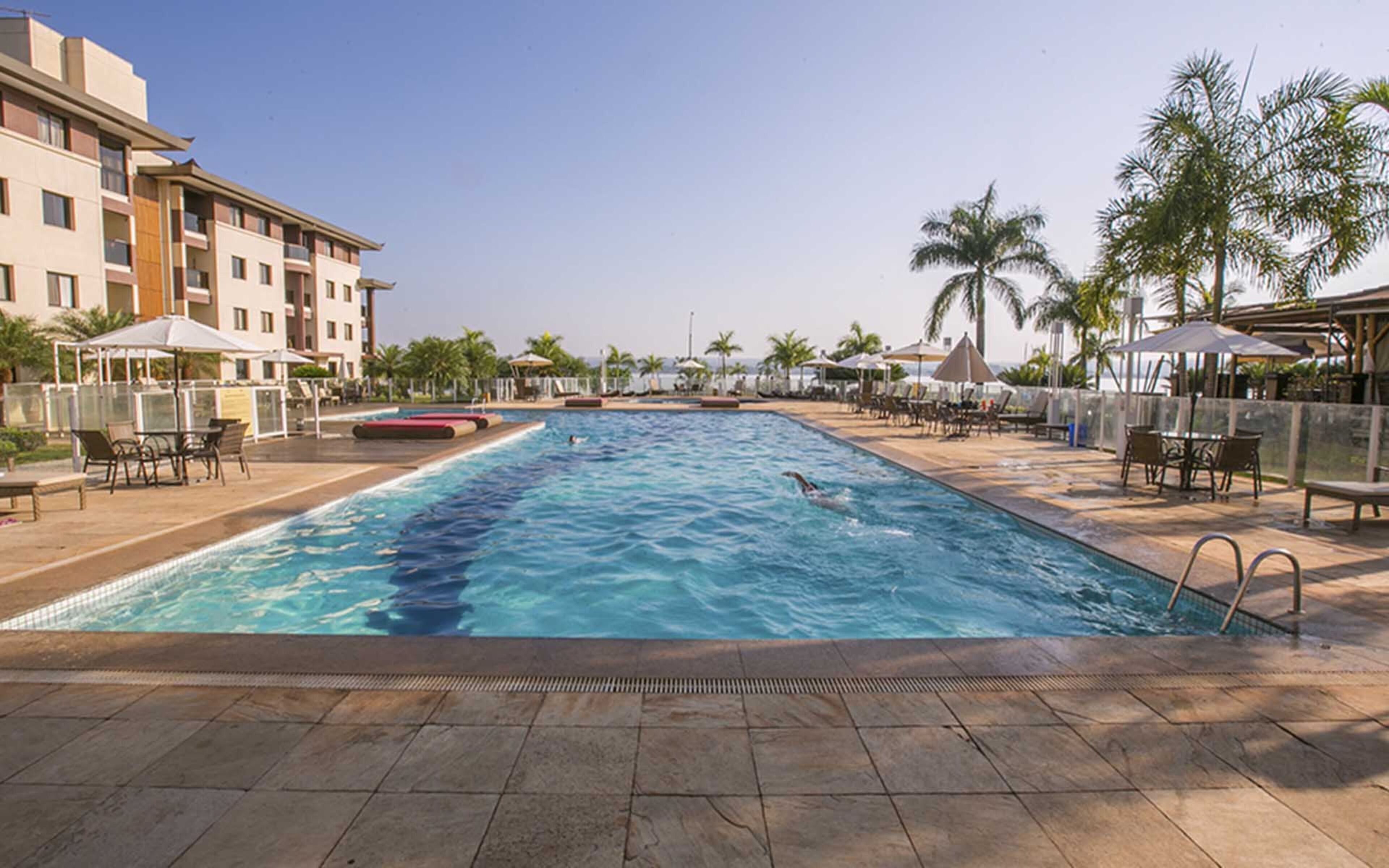 outdoor pool, pool loungers