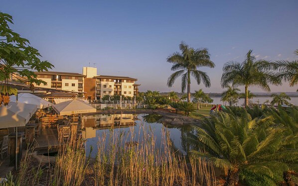 Lake - Life Resort Hplus Long Stay (Brasília)