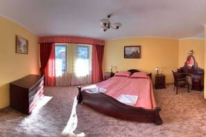 Cribs/infant beds, free WiFi, bed sheets - Centrum Natury Beskid (Szczyrk)