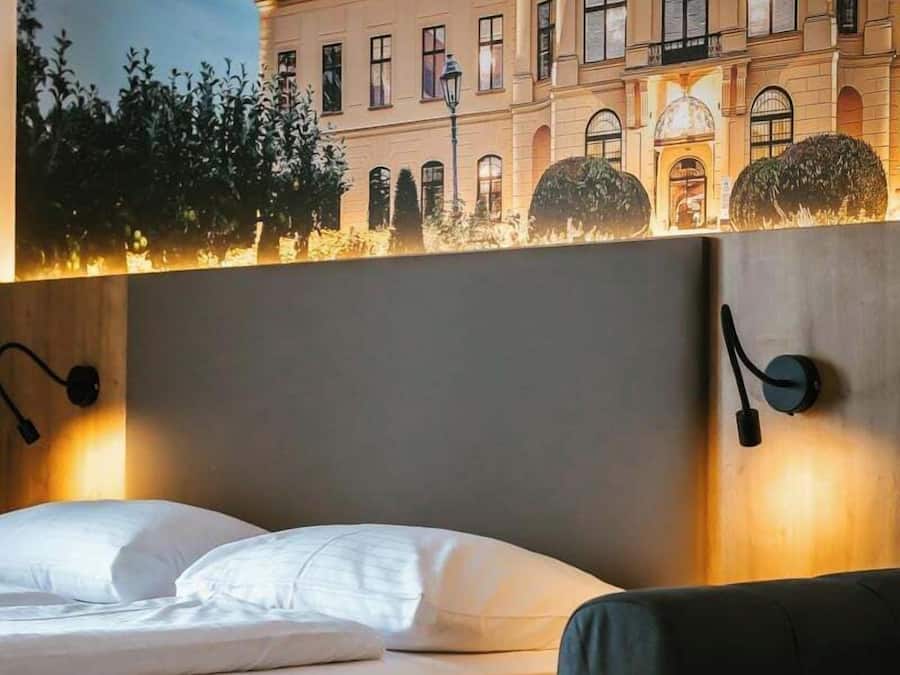 Habitación Deluxe | Escritorio, sistema de insonorización, wifi gratis y ropa de cama