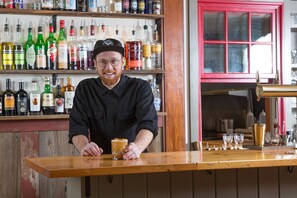 Restaurant - Homestyle Hotel Inn & Restaurant (Ludlow)