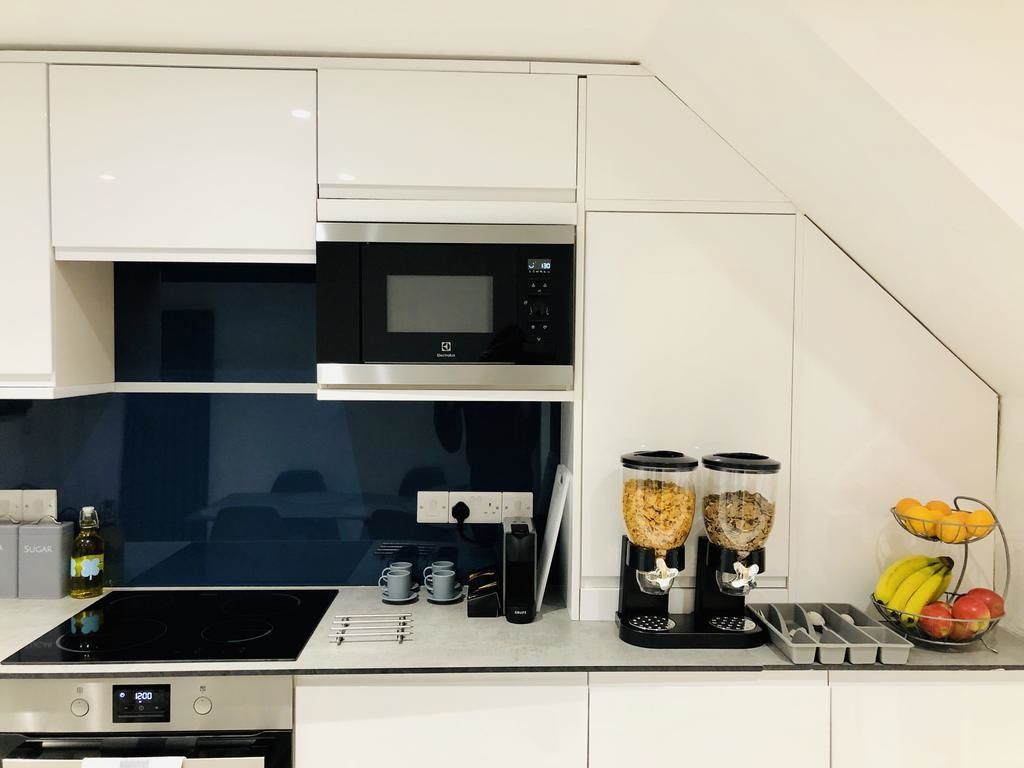 Fridge, microwave, oven, toaster