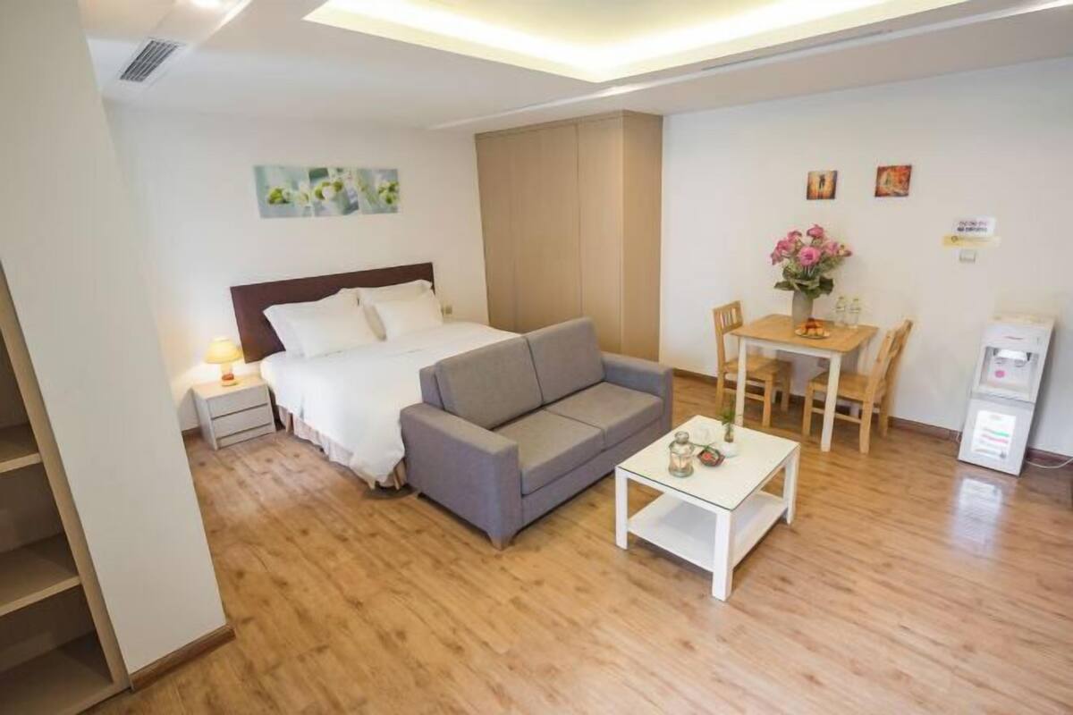 Premium bedding, memory foam beds, minibar, in-room safe