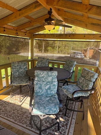 Unit C, Junior Suite, Outdoor Jacuzzi/Patio | Terrace/patio