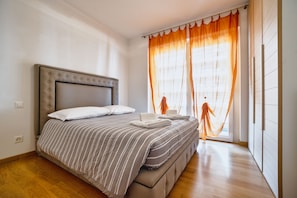 IL PARCO 4 | Down comforters, laptop workspace, iron/ironing board, free WiFi - Parco Apartments (Lugano)