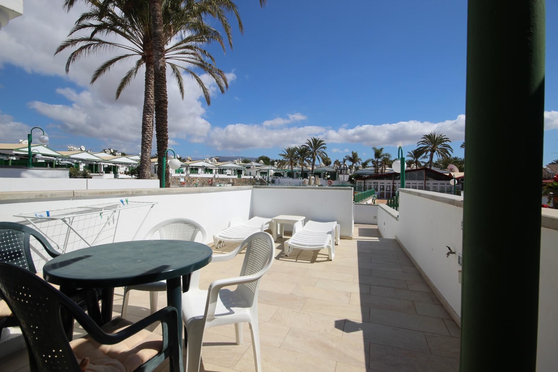 Deluxe Bungalow, 1 Bedroom, Pool View | Terrace/patio