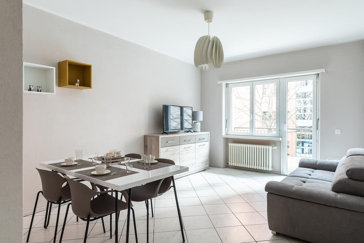 Apartment, 2 Schlafzimmer (LIDO 4) | Eigene Küche | Großer Kühlschrank, Herdplatte, Wasserkocher mit Kaffee-/Teezubehör