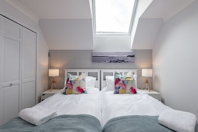 Abbey Villa - Central Boutique House