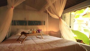 Minibar, free WiFi, bed sheets - Pousada Nainas (Itacaré)