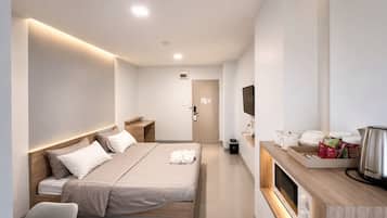 Superior Double Room | Desk, free WiFi, bed sheets