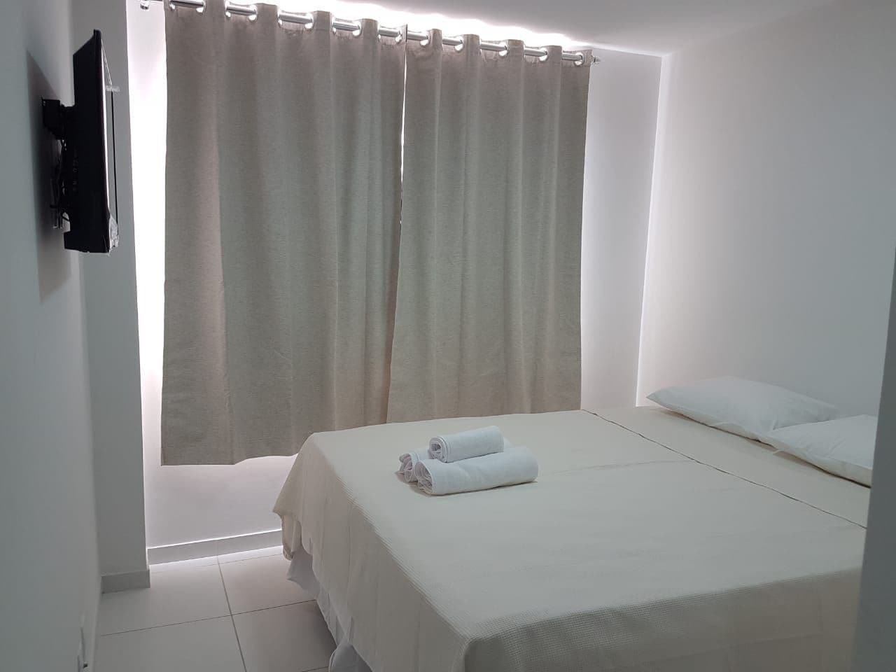 免费 WiFi、床单