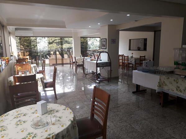 Restaurant - Harmonia Hotel (Araras)