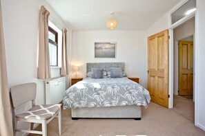 Wheal Jane | Individually decorated, individually furnished, bed sheets - Wheal Dream (Helston)