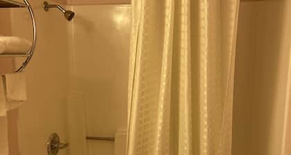 Executive Inn
