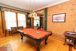 Games room - Saratoga Dreams B&B (Saratoga Springs)