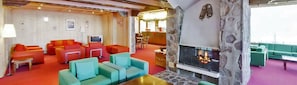 Lobby sitting area - Rifugio Hotel Eurotel (Cavalese)