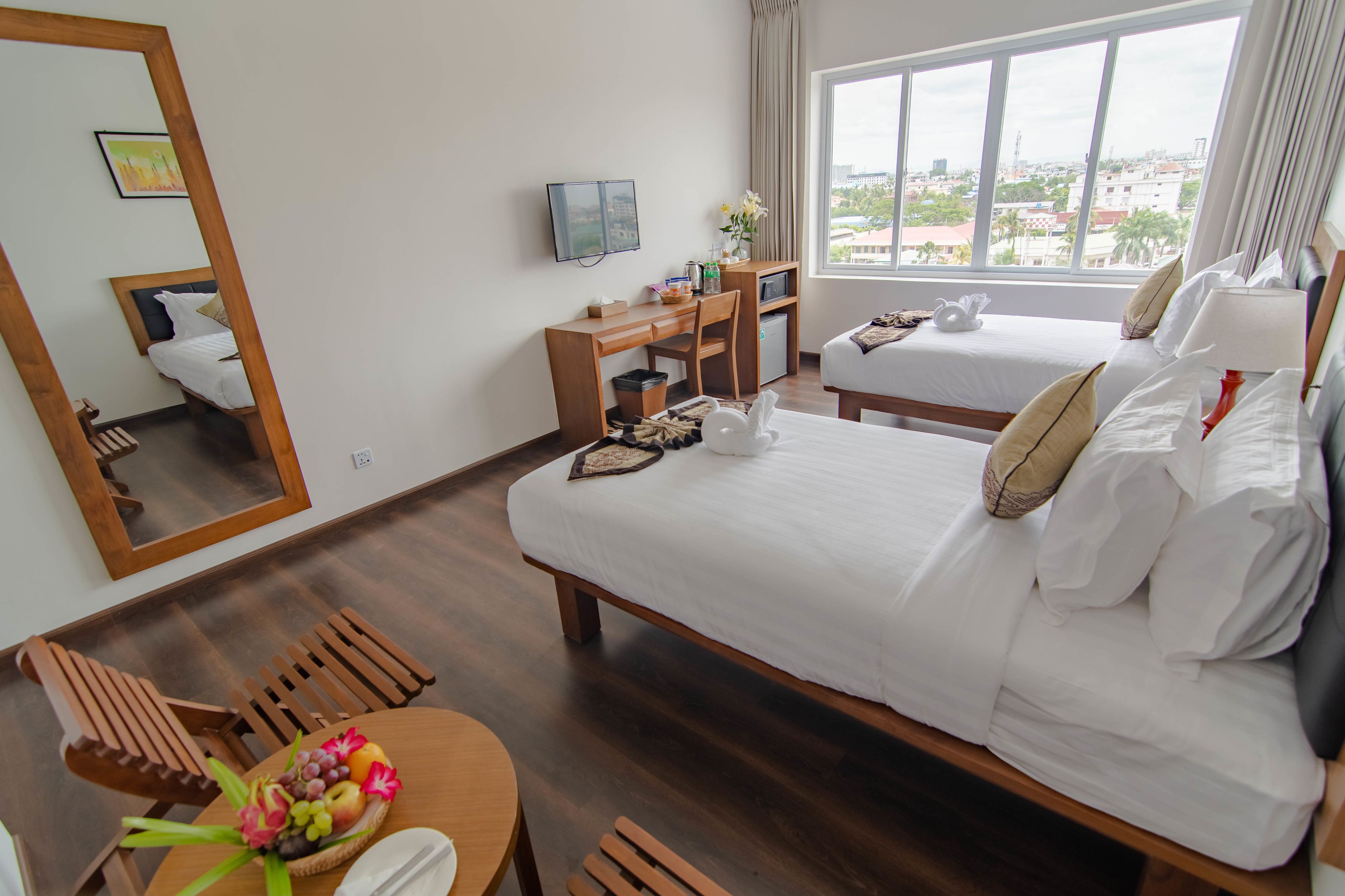 deluxe double or twin room, city view, poolside | view from room