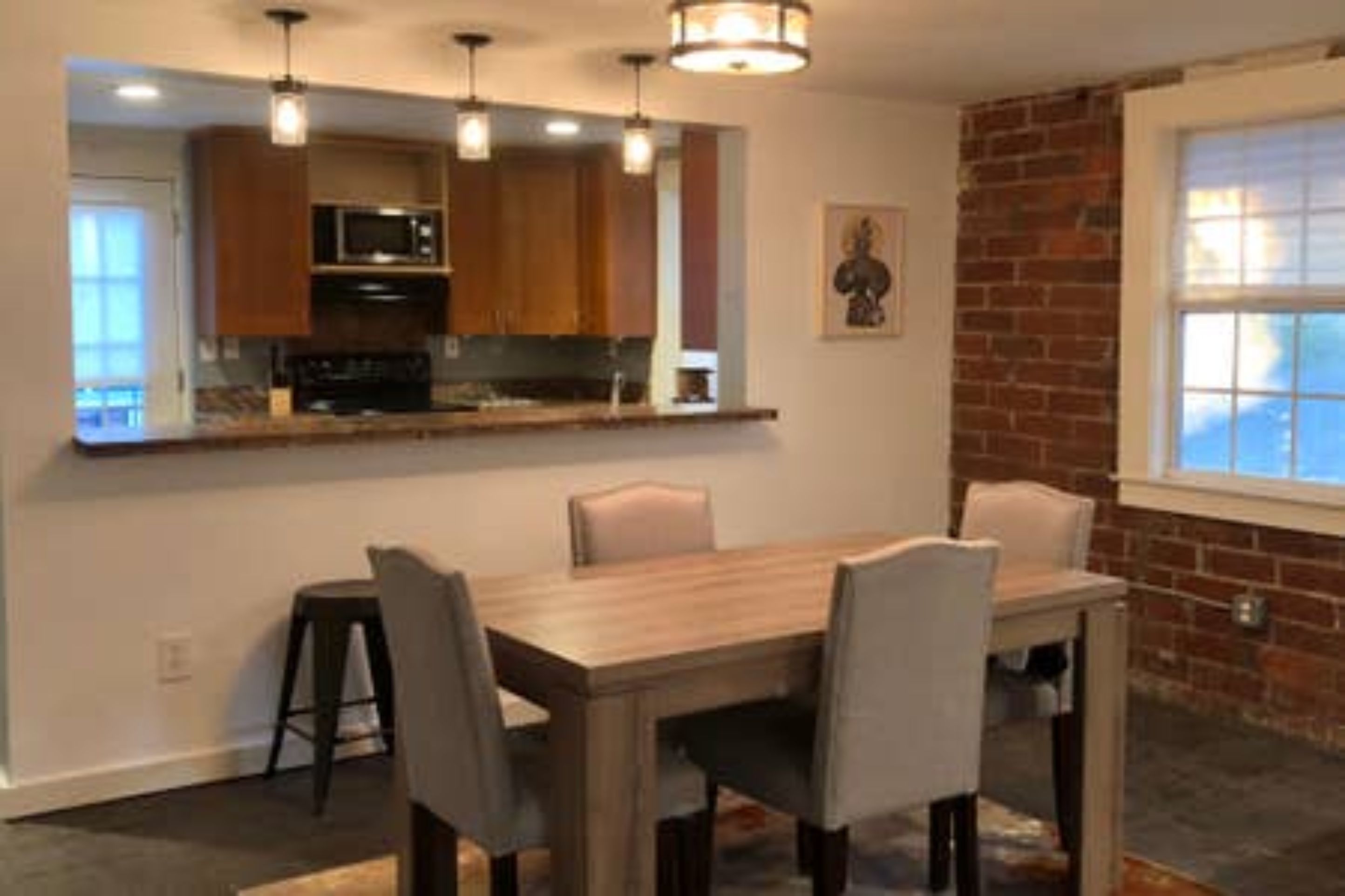 Krog Street Industrial loft | In-room dining