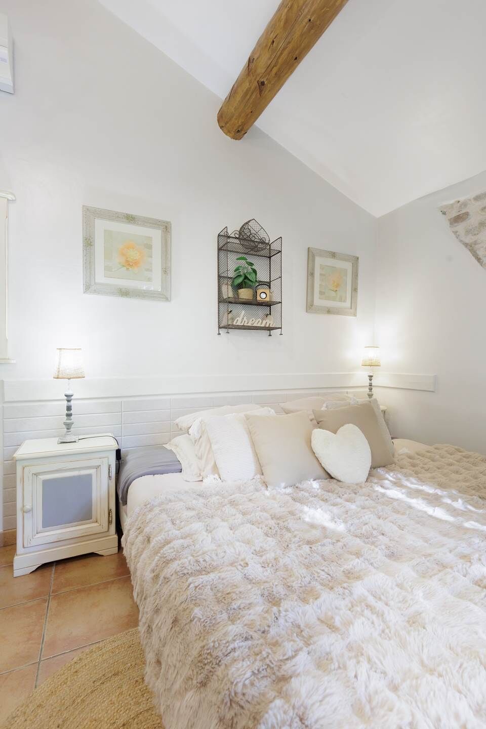 1 soverom, strykejern/-brett og wi-fi (inkludert)