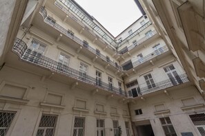 Exterior - Luxury Apartment by Hi5 -Városház Suite (Budapest)