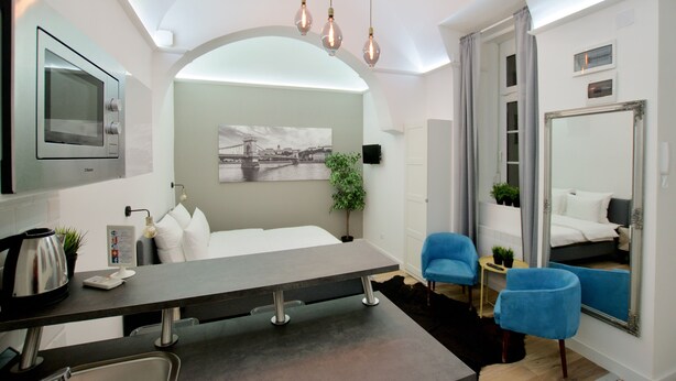 Studio | Living area - Standard Apartment by Hi5 - Nagysándor street (Budapest)