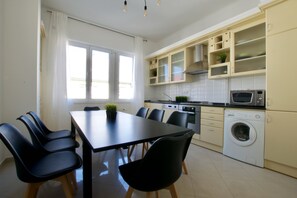 Apartamento, 2 quartos | Cozinha privada