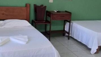 Family Room | Minibar, desk, free WiFi, bed sheets