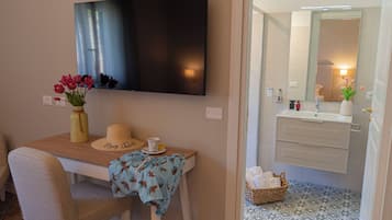 Premium Room, Patio, Pool View | In-room safe, desk, free WiFi