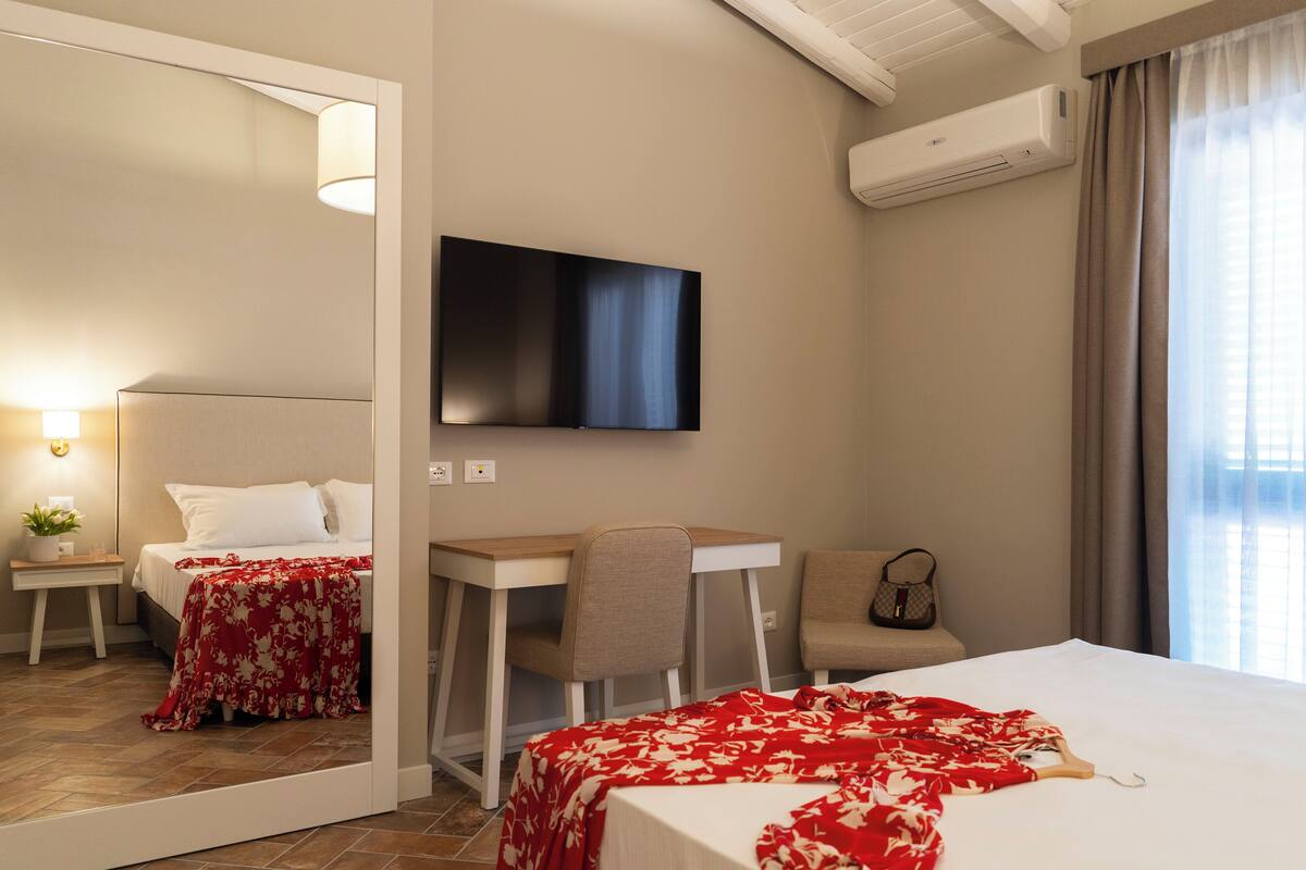 Family Suite, Pool View