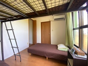 Basic Triple Room