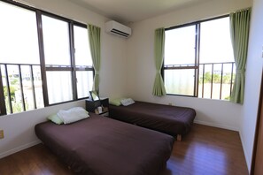 Room - Agaitandygama (Miyakojima)