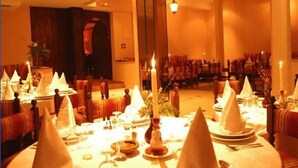 Breakfast, lunch and dinner served - Résidence Karam (Ouarzazate)