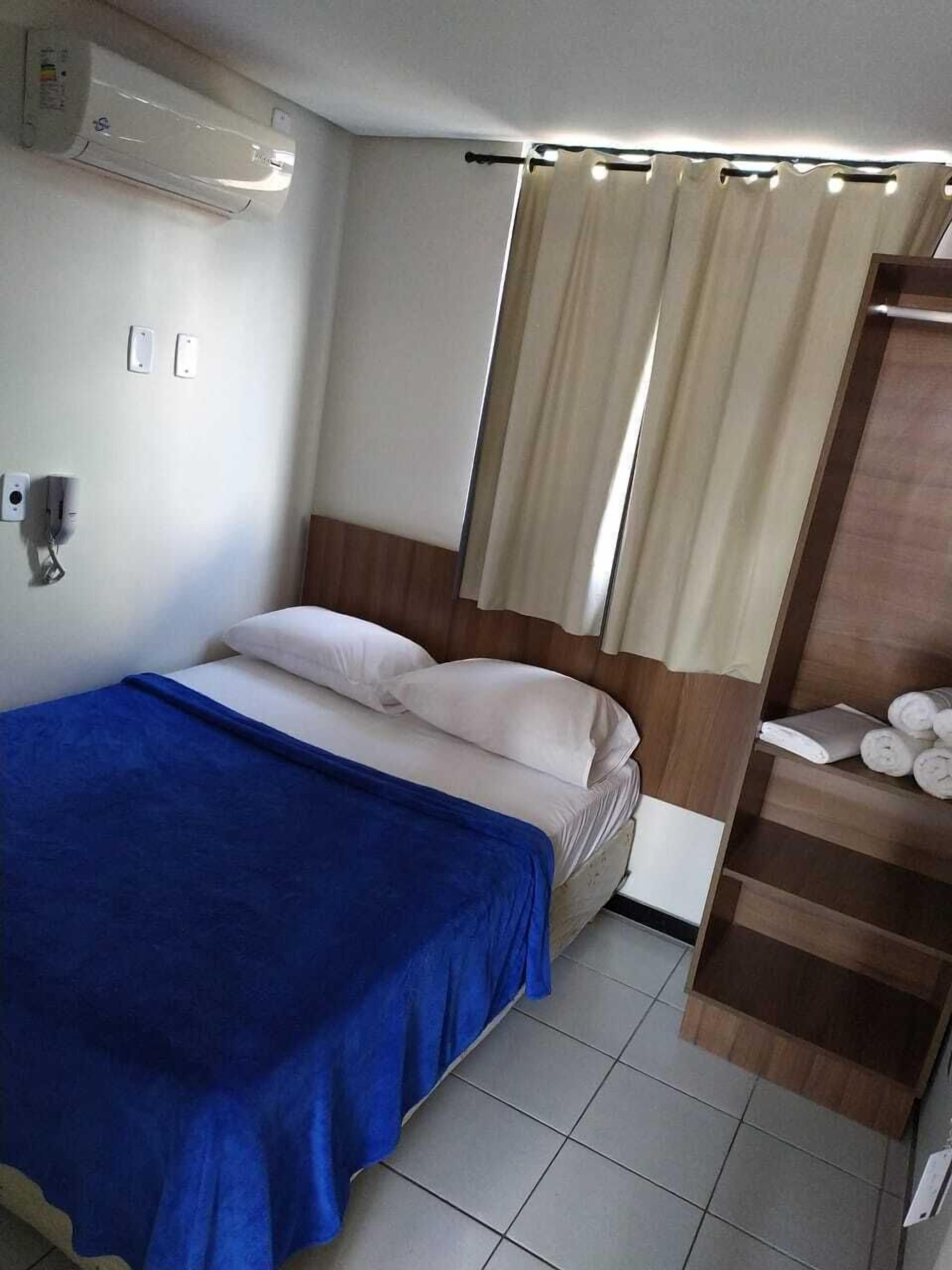 standard double room | minibar, blackout curtains, iron/ironing board, free wifi