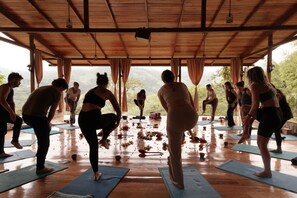 Yoga - Piripe Wellness Lodge (Pacto)