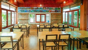 Breakfast, lunch and dinner served  - Tam Coc Ninh Binh Bungalow (Nam Hoa Lu)