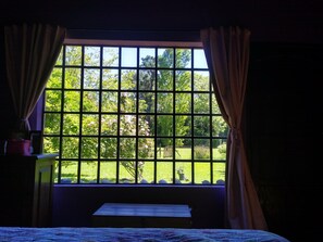 2 soverom, individuelt dekorert og individuelt innredet