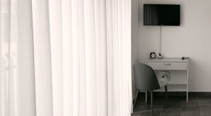 Doppelzimmer, Balkon | Wohnbereich