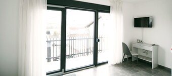 Filipovic rent a car & apartments