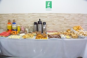 Petit déjeuner buffet compris tous les jours