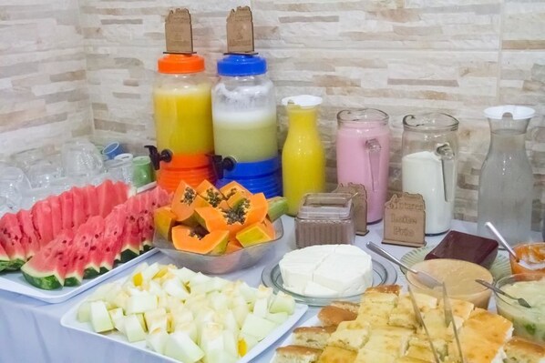 뷔페 아침 식사