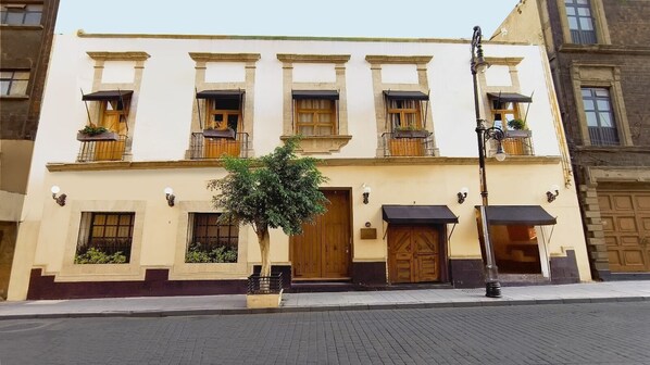 Exterior - Casa Donceles Apartments & Suites, Alojamientos ideales para familias y grupos (Mexico City)