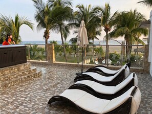 Sundeck - Hotel Villa Murano (Tonalá)