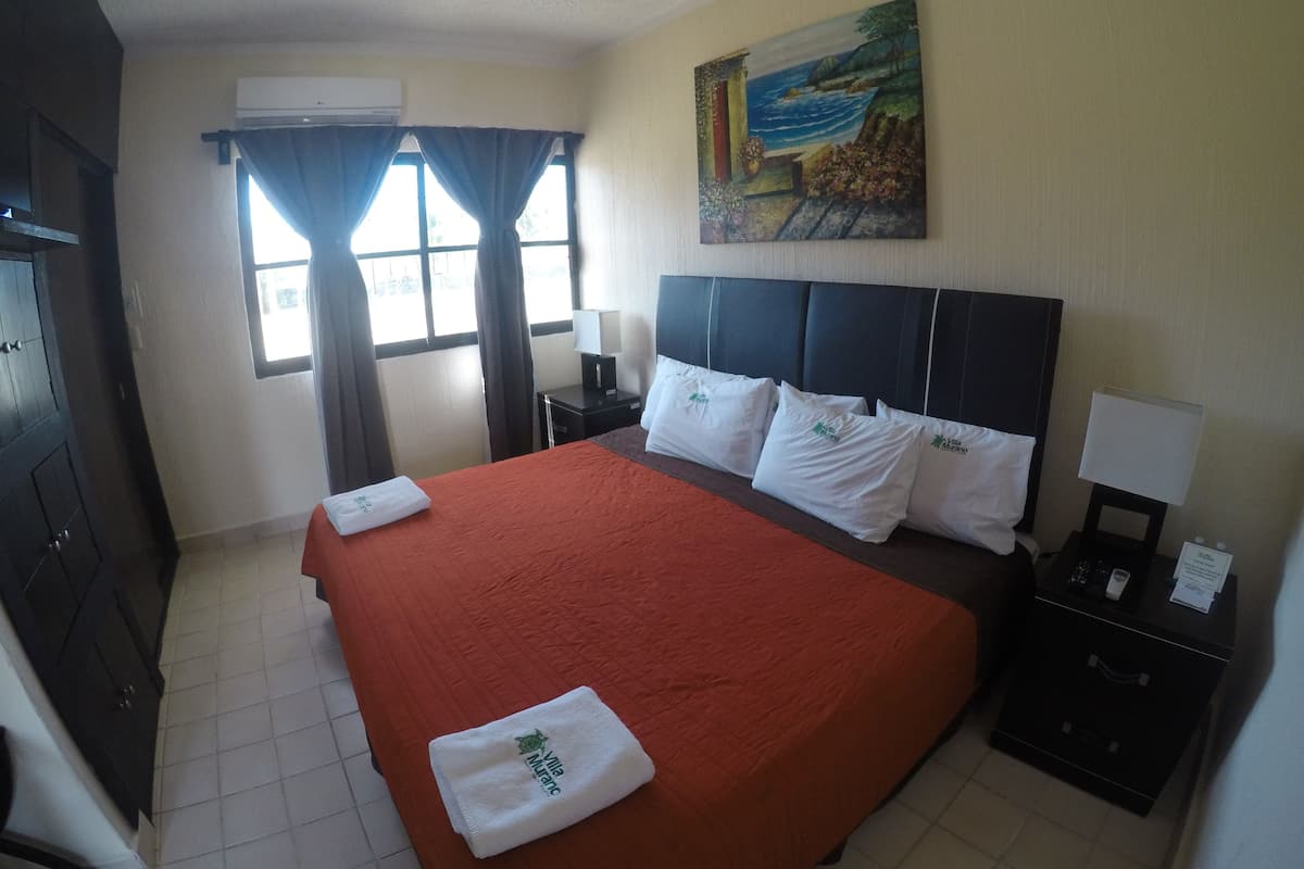 Family Room | Blackout drapes, free WiFi, bed sheets, wheelchair access