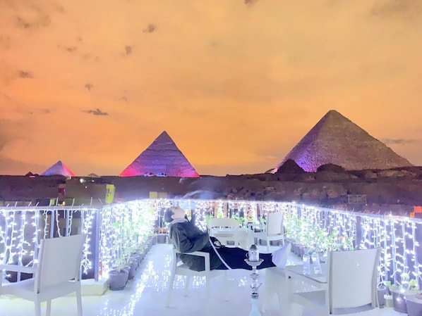 Outdoor wedding area - Comfort Pyramids inn (Giza)