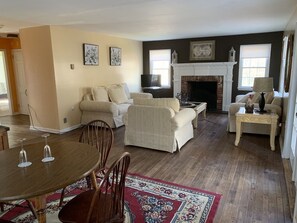 Hytte | Individuelt dekorert, individuelt innredet og strykejern/-brett